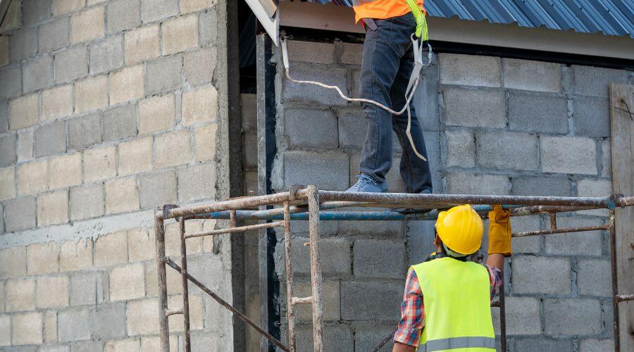 Expert Emergency Roof Repairs services in Kellyville, OK
